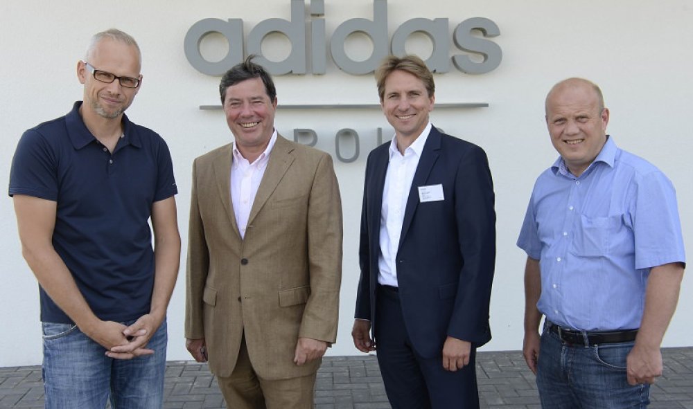 IHK Osnabrück - Emsland - Grafschaft Bentheim zu Besuch bei Adidas