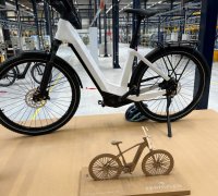 Das neue Reco-Bike und Miniaturmodell aus Pappe von Zerhusen Kartonagen